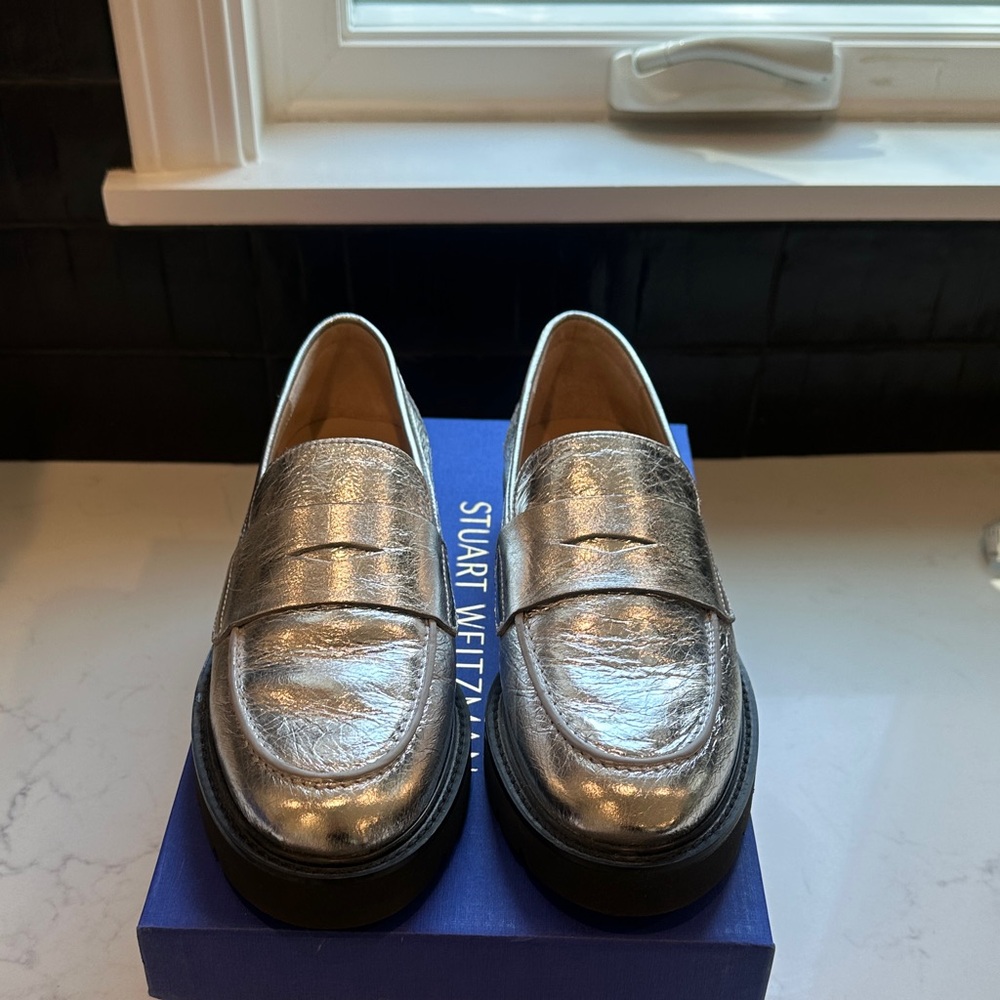NWT Stuart Weitzman Shoes
